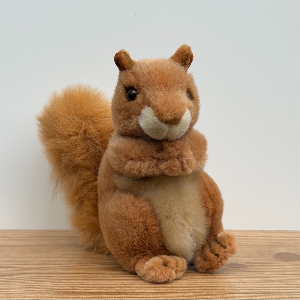 Kuschelwuschel Germany 45119 Vintage Squirrel Plush Realistic Stuffed Animal